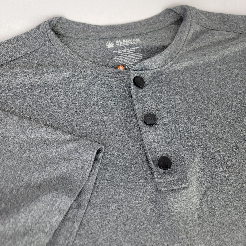 Alaskan Hardgear By Duluth L Henley T-Shirt Mens Gray Polygiene Wicking Hiking